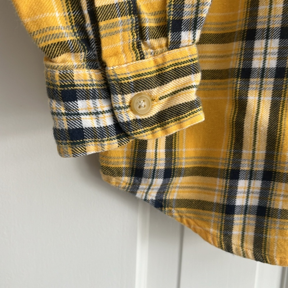 Tommy Hilfiger boys size 7 long sleeve flannel shirt - yellow, blue, white plaid - Picture 4 of 7